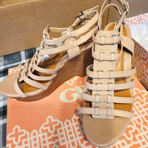 P372-NIB Gianni Bini The Lookz Pink Marble Wedges SZ 9